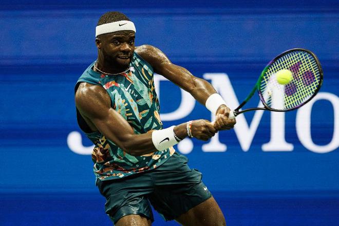 入板式网球 入板式网球