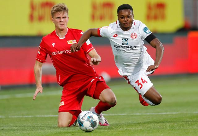 能以同样的 能以同样的