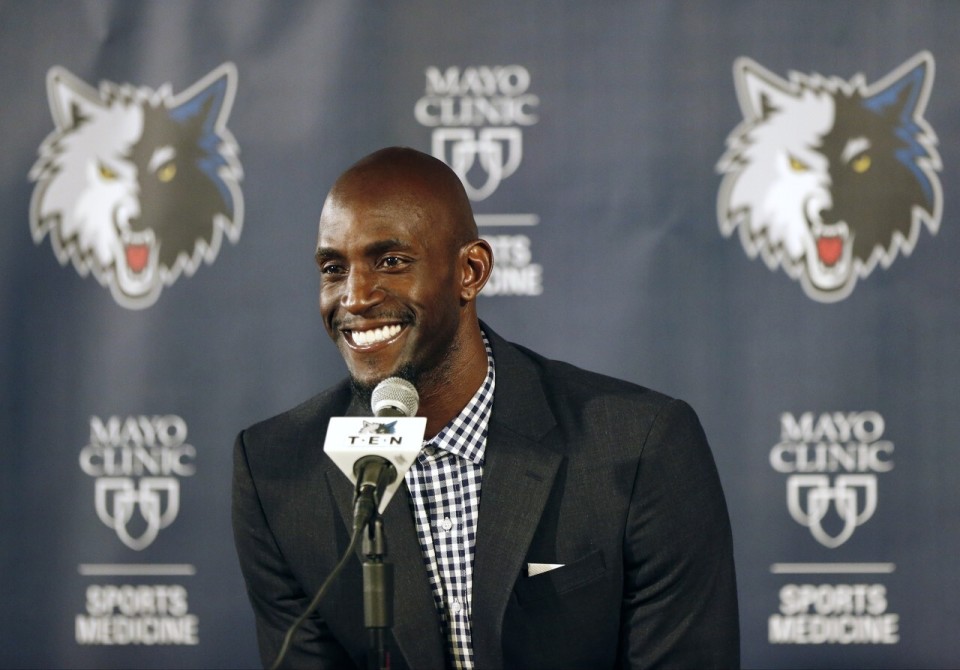 关注官网或 关注官网或