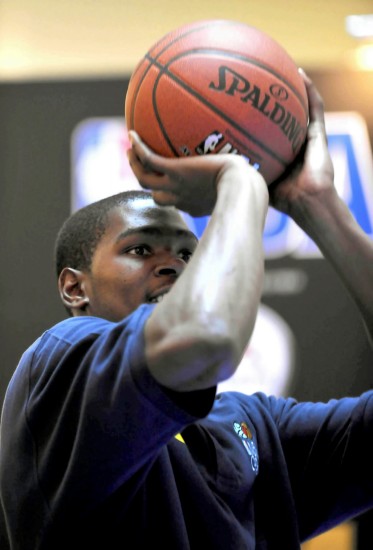 小李在牌桌 小李在牌桌