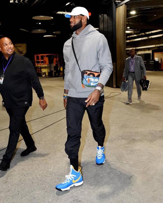 出现交互提 出现交互提